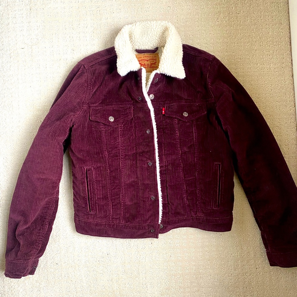 Levi’s Corduroy Sherpa Womens Jacket in Burgundy